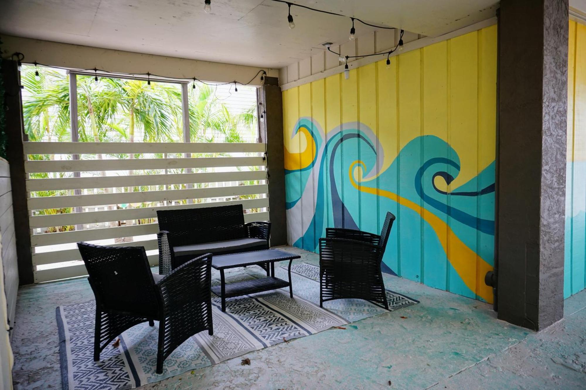 Ami Beach Shack Bradenton Beach Bagian luar foto