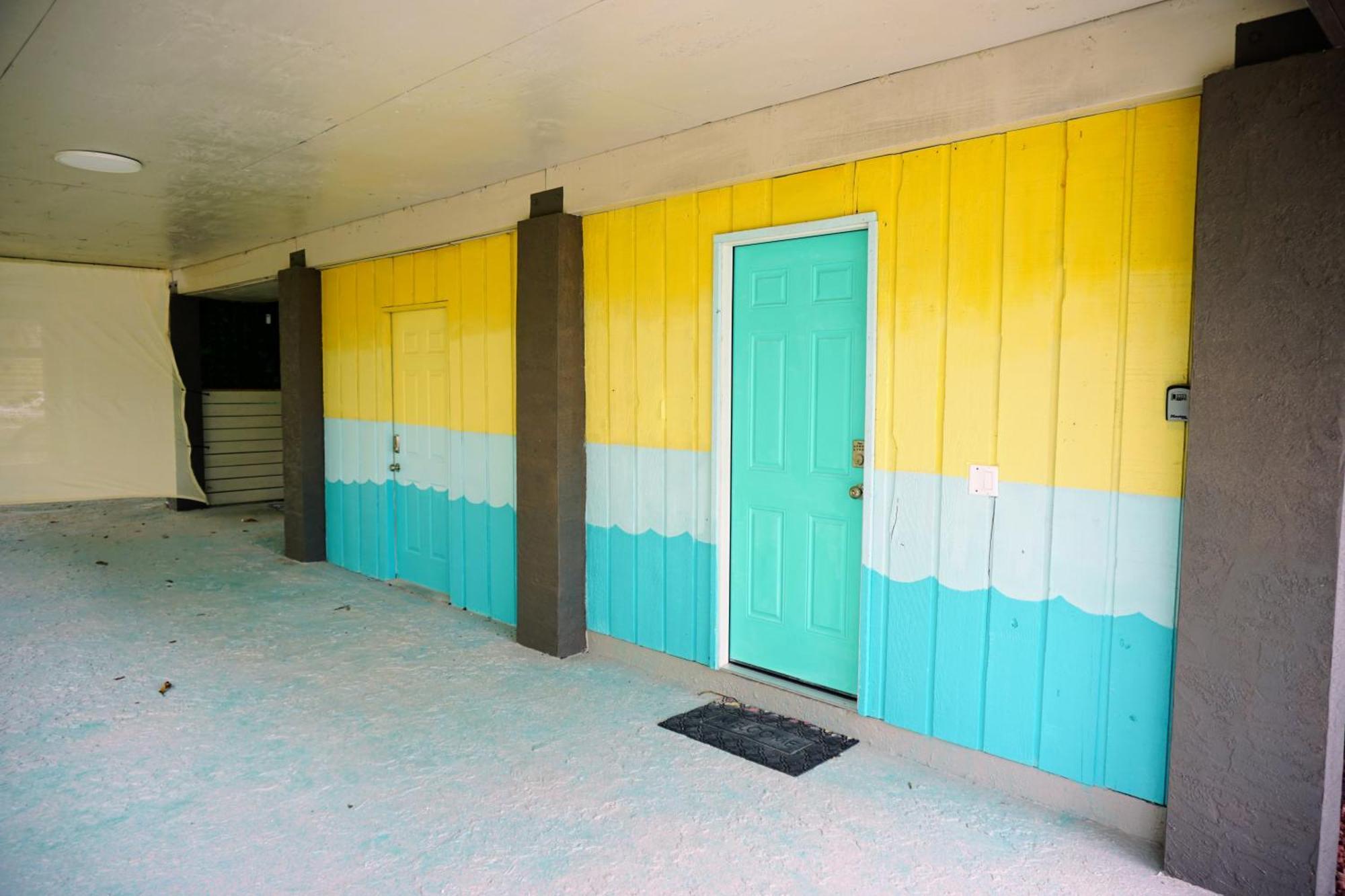 Ami Beach Shack Bradenton Beach Bagian luar foto