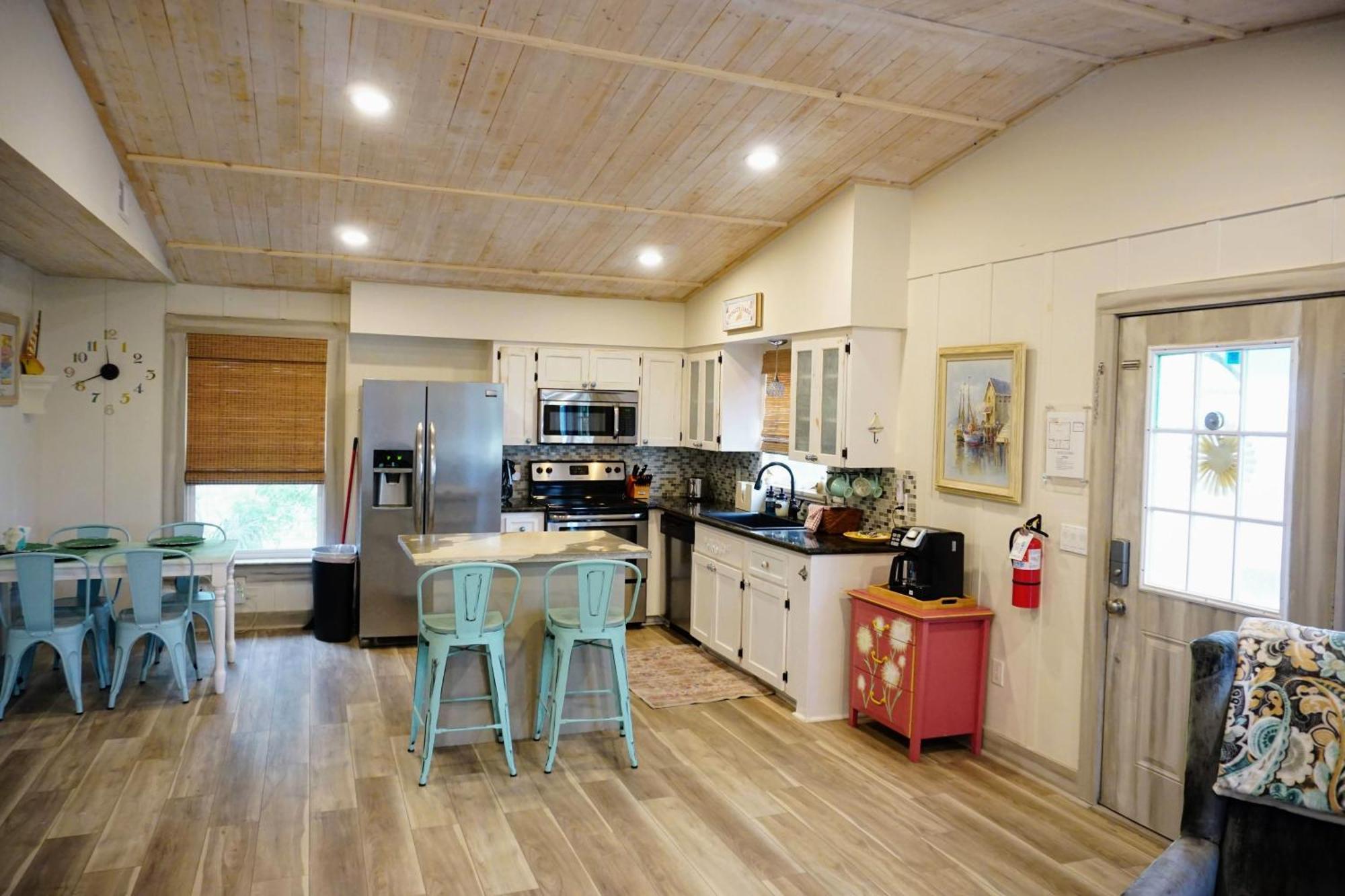 Ami Beach Shack Bradenton Beach Bagian luar foto